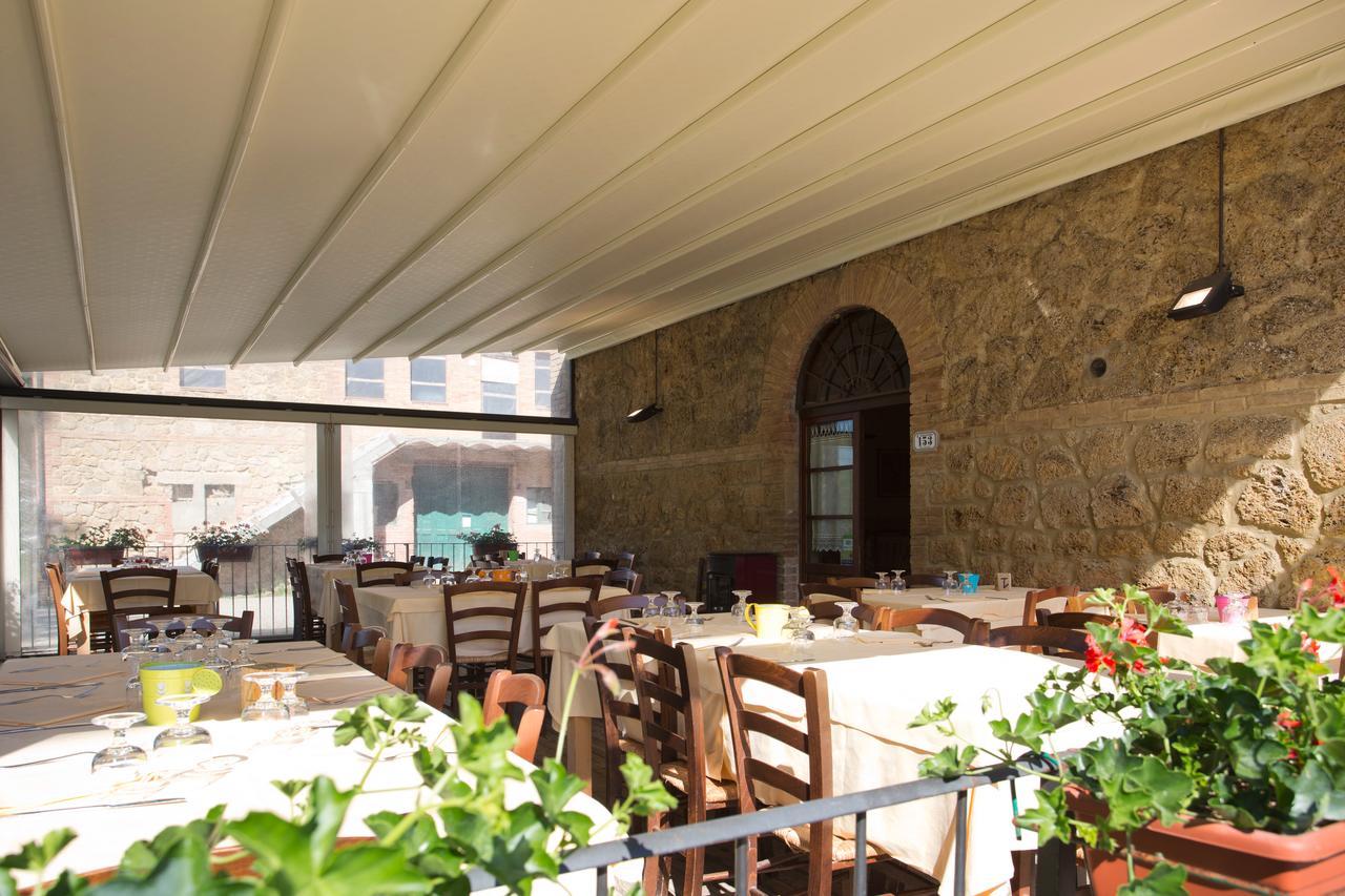 Casale San Galgano Aparthotel Chiusdino Bagian luar foto