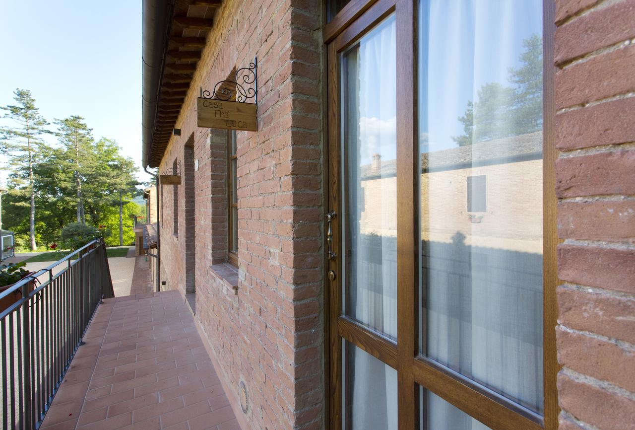 Casale San Galgano Aparthotel Chiusdino Bagian luar foto