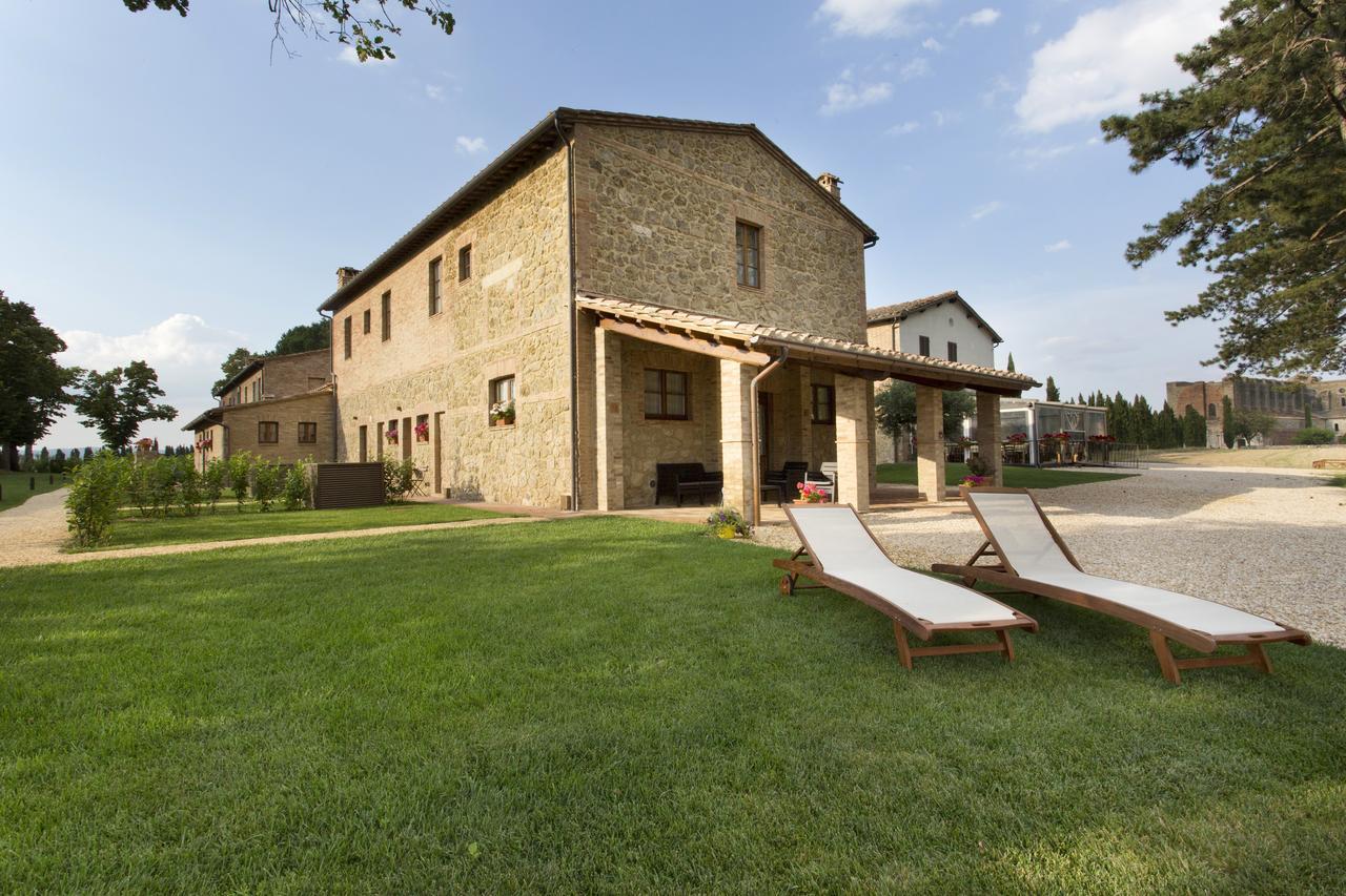 Casale San Galgano Aparthotel Chiusdino Bagian luar foto